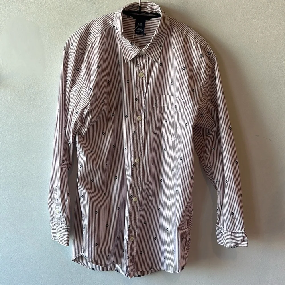 185 Gap kids XXL red striped button up anchor
